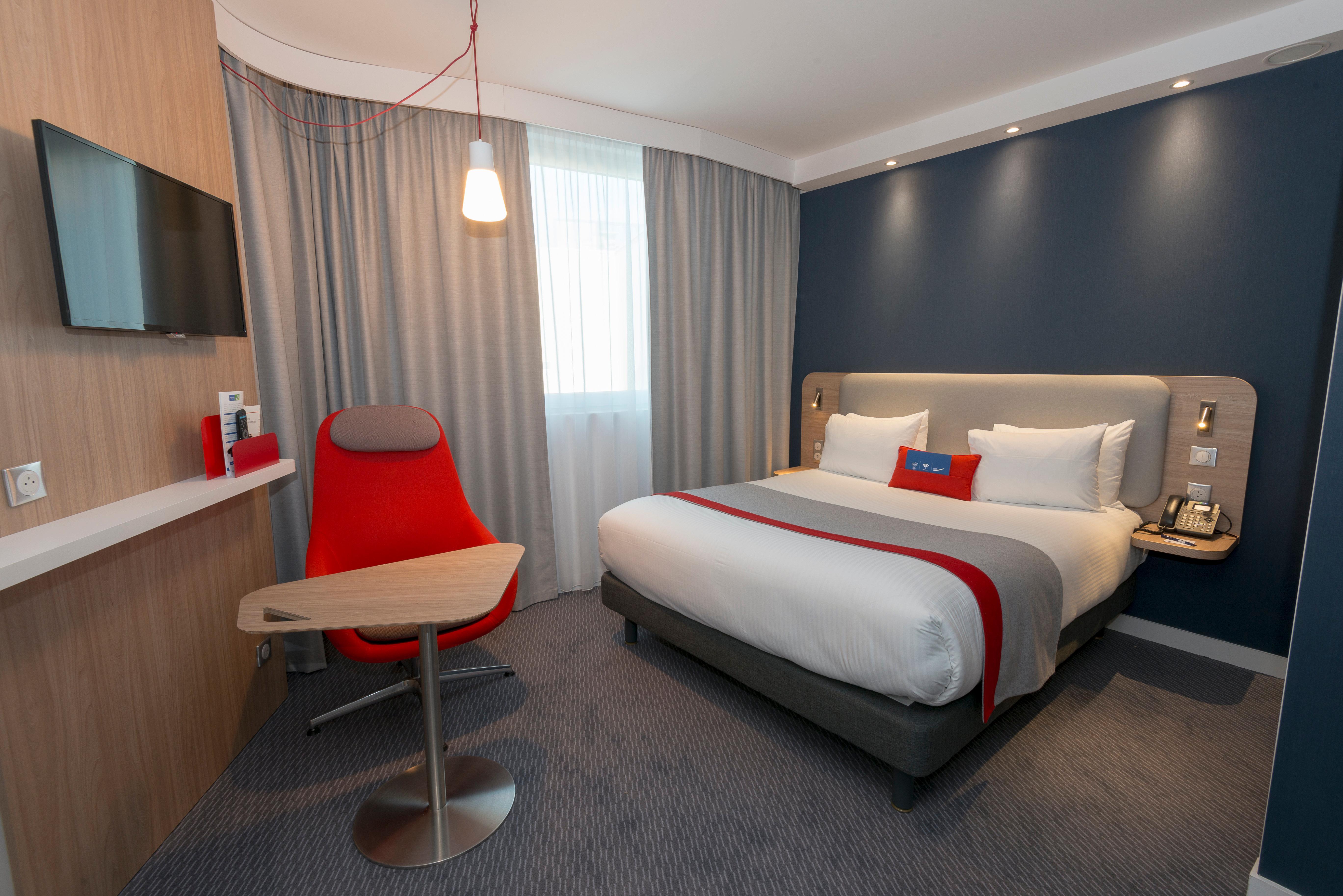 Holiday Inn Express Paris - Velizy By Ihg Exteriör bild