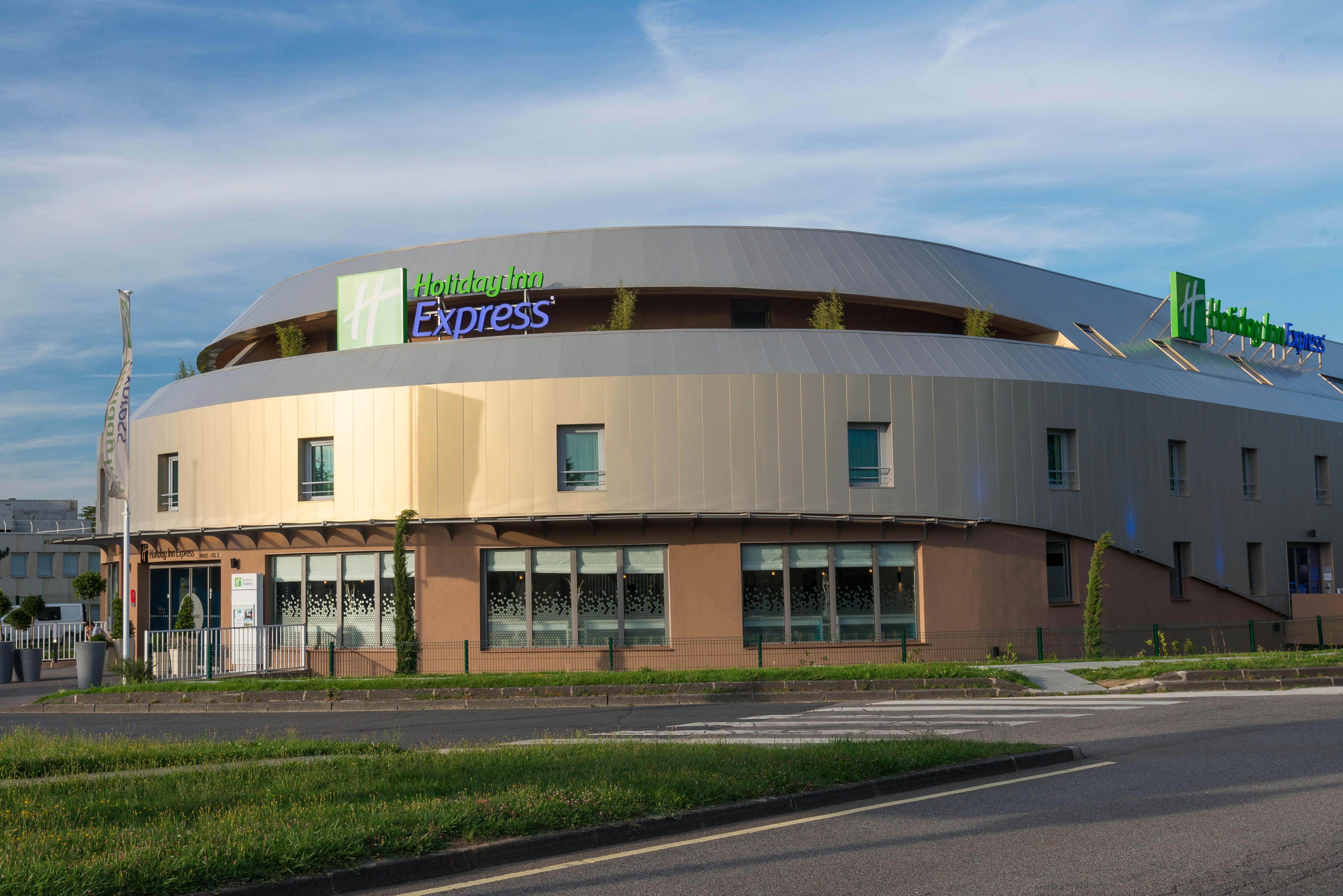 Holiday Inn Express Paris - Velizy By Ihg Exteriör bild