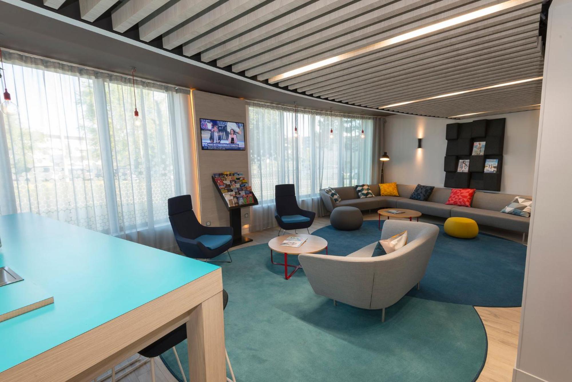 Holiday Inn Express Paris - Velizy By Ihg Exteriör bild